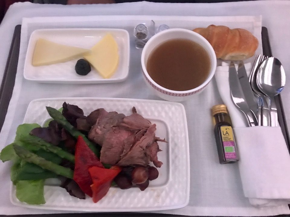 イベリア航空のビジネスクラスの食事